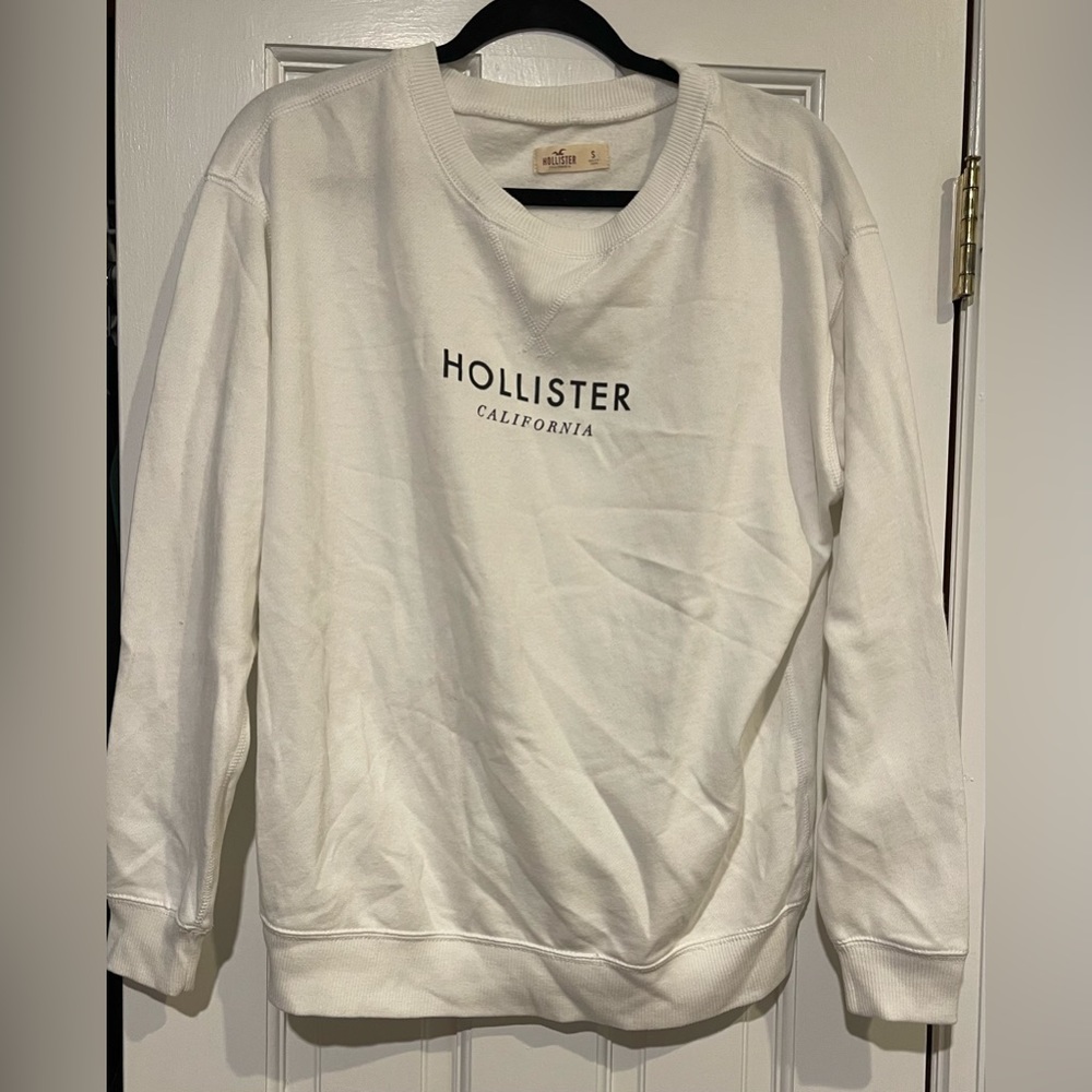 White Hollister crewneck